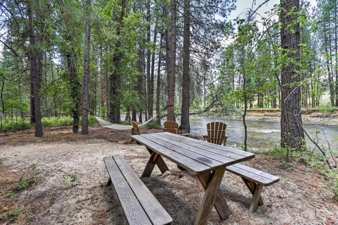 Riverside Winthrop Chalet With Hot Tub And 2 Decks! Extérieur photo